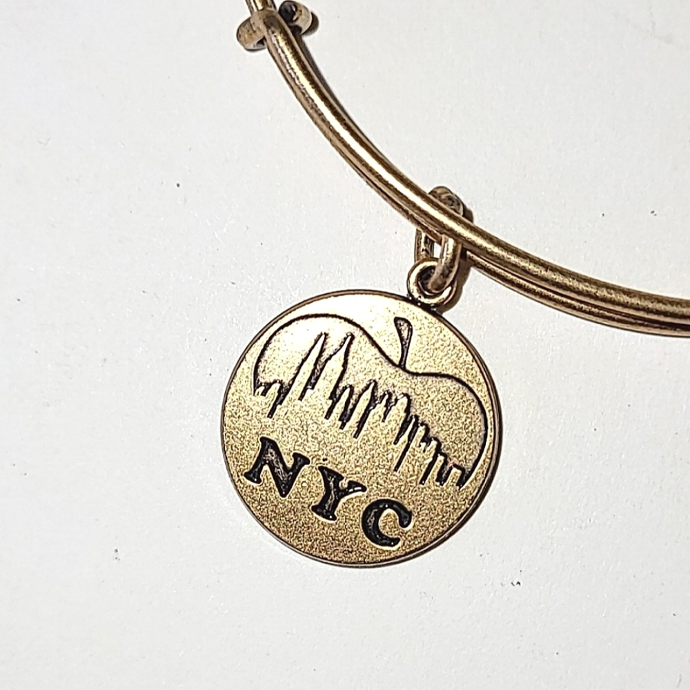 ALEX AND ANI NYC BIG APPLE CHARM BANGLE BRACELET - NEW YORK CITY